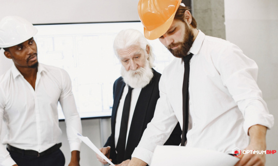 Sklep i hurtownia Optimum BHP z bogatą ofertą na środki ochrony głowy – polecamy solidne hełmy ochronne.